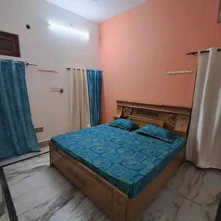 Satwik Homestay Ayodhya Exterior photo