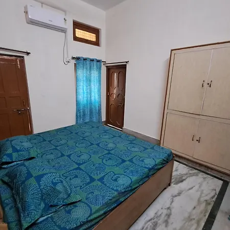 Satwik Homestay Ayodhya Exterior photo